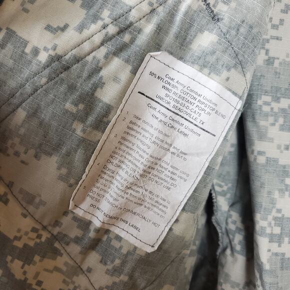 Army Combat Uniform Coat in Digital Camo Size Large Regular - Picture 11 of 12